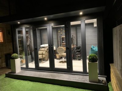 Perth Garden Room Used As Hair Dresser Outside Shot Copy